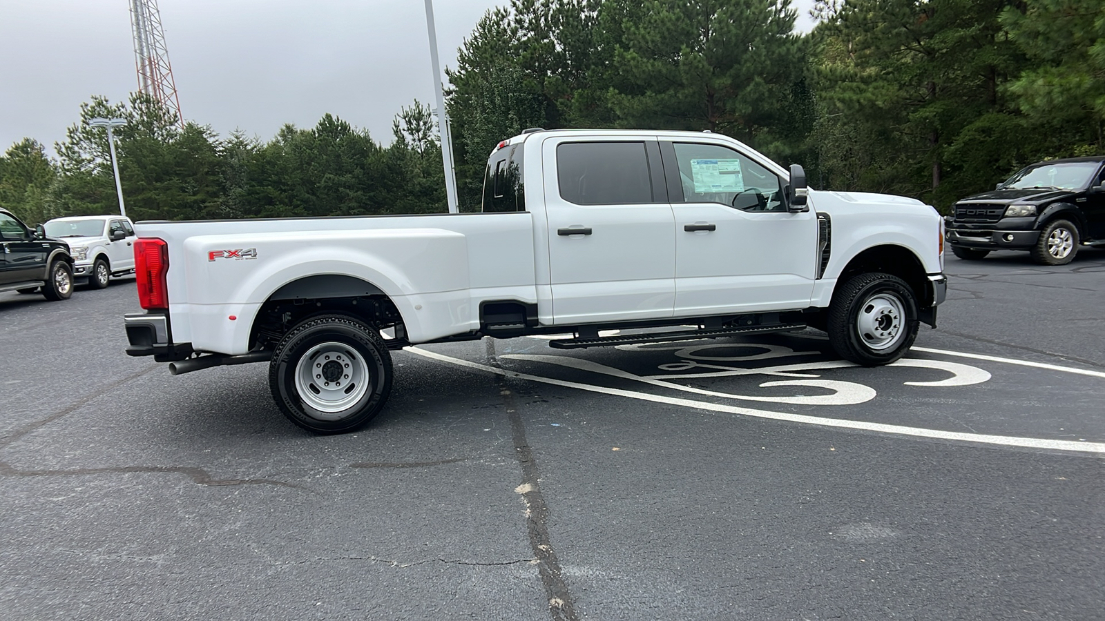 2024 Ford F-350 XL 45