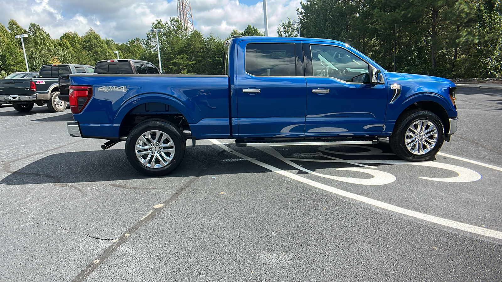 2024 Ford F-150 XLT 25