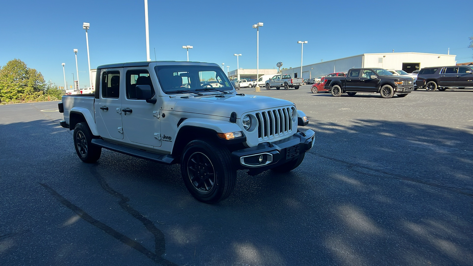 2021 Jeep Gladiator Overland 26