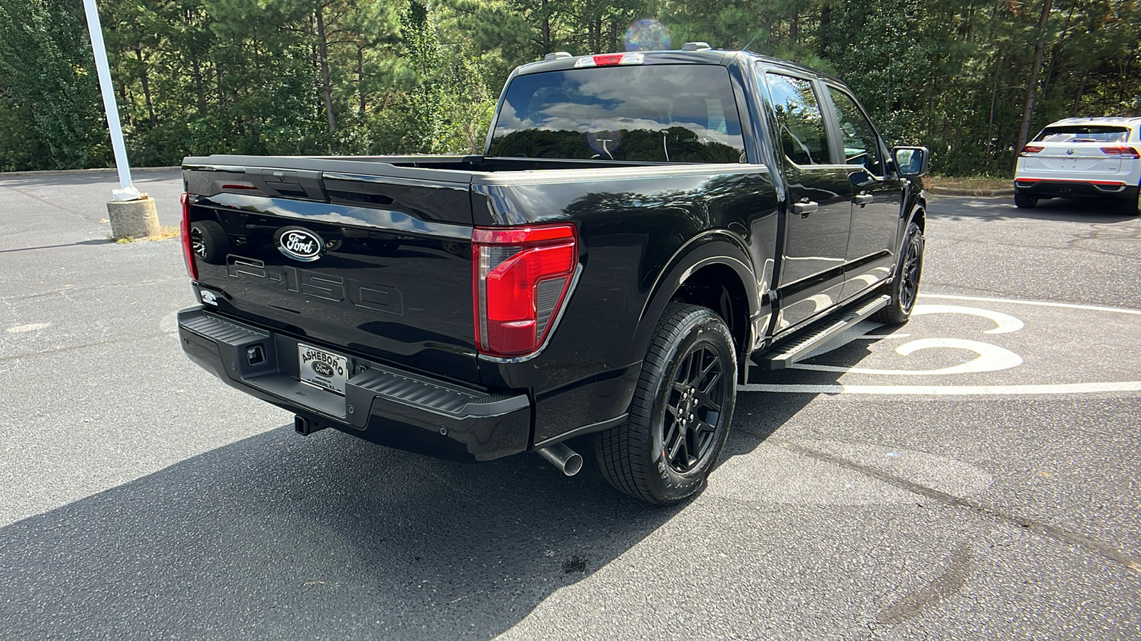 2024 Ford F-150 STX 24