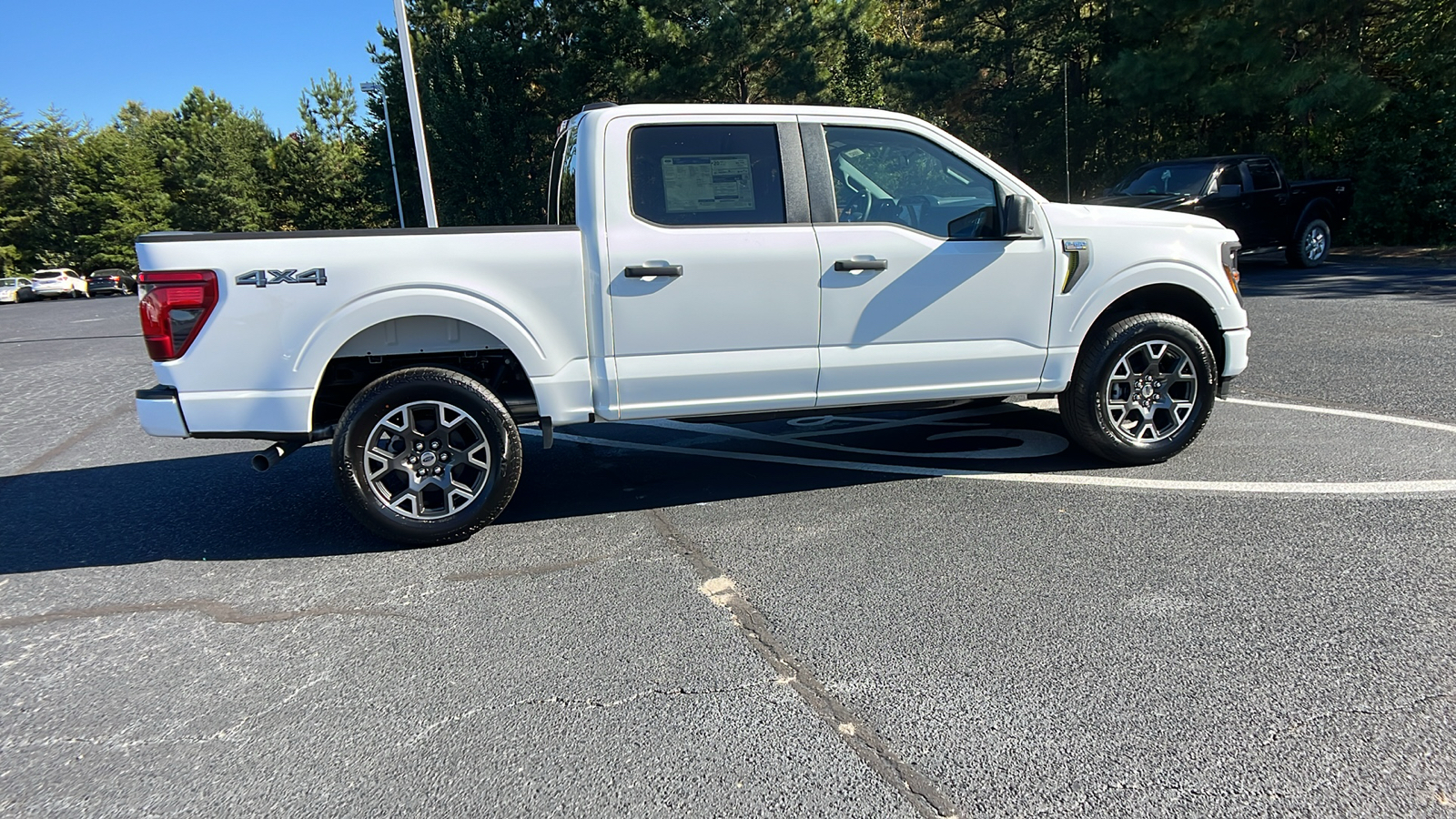 2024 Ford F-150 STX 24