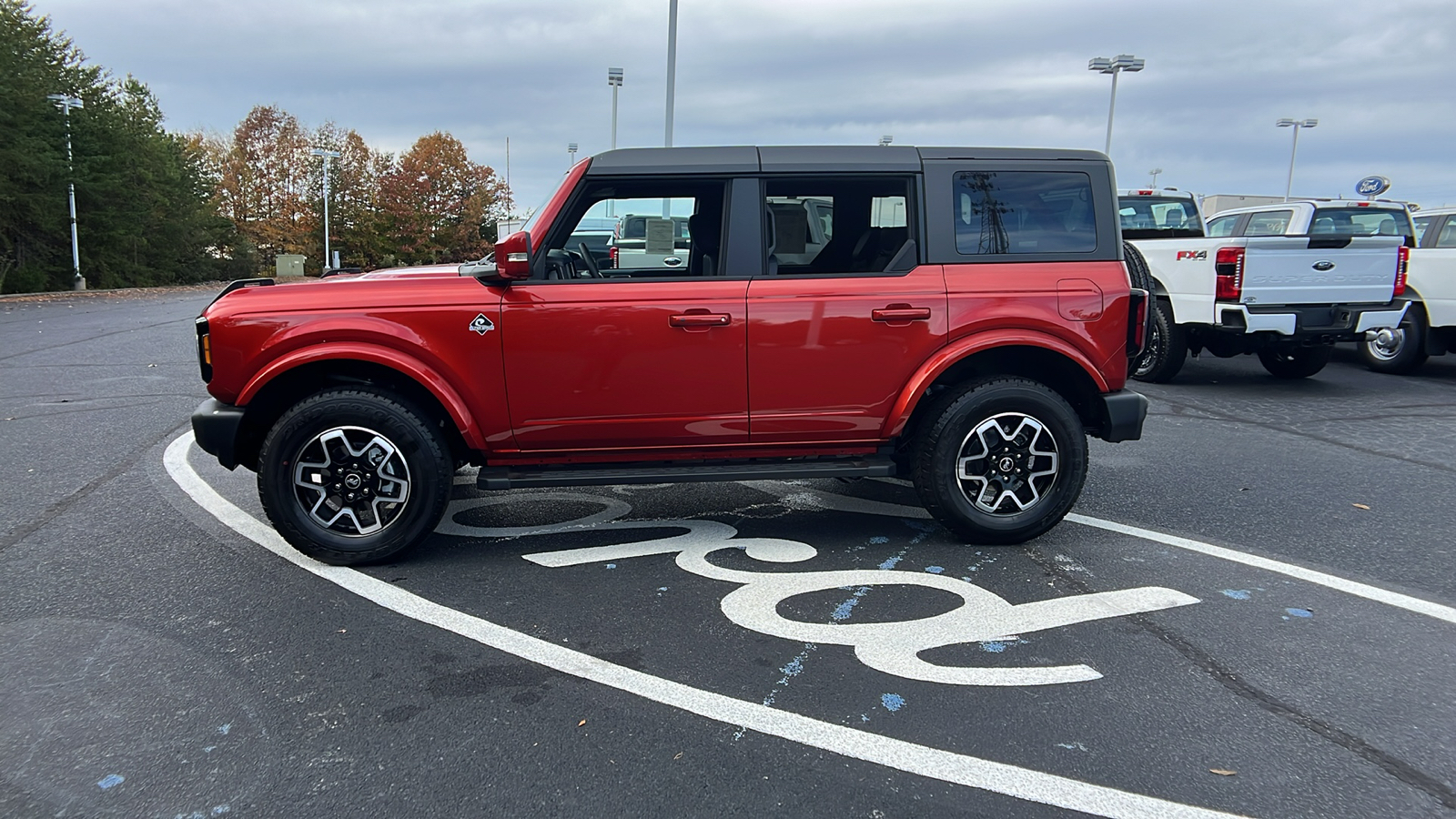 2024 Ford Bronco Outer Banks 4