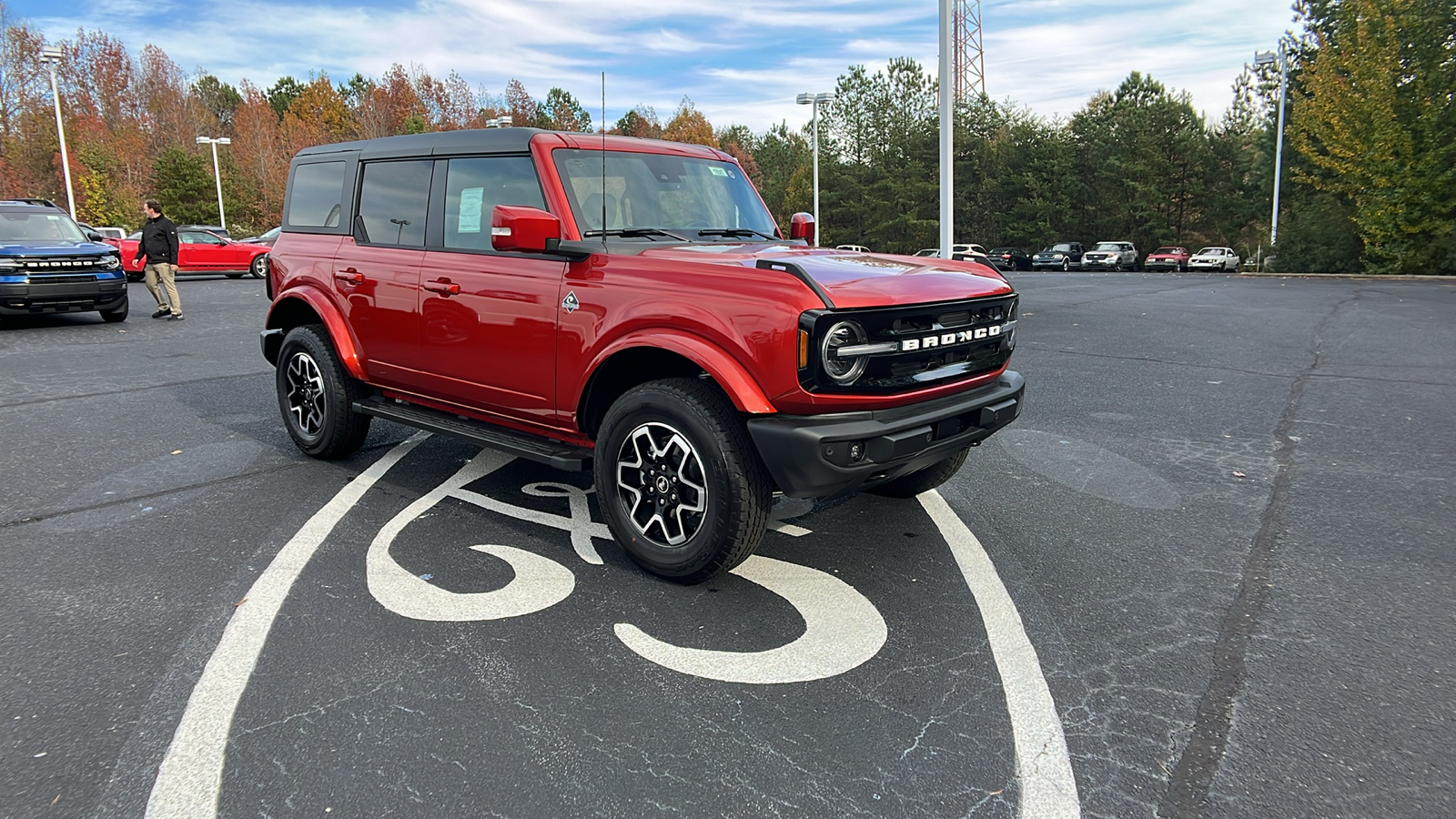 2024 Ford Bronco Outer Banks 25