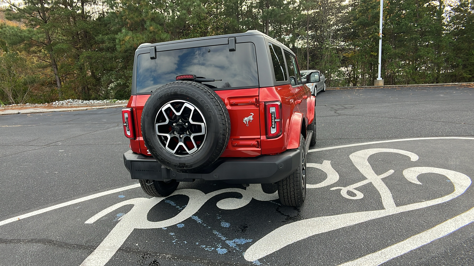 2024 Ford Bronco Outer Banks 22