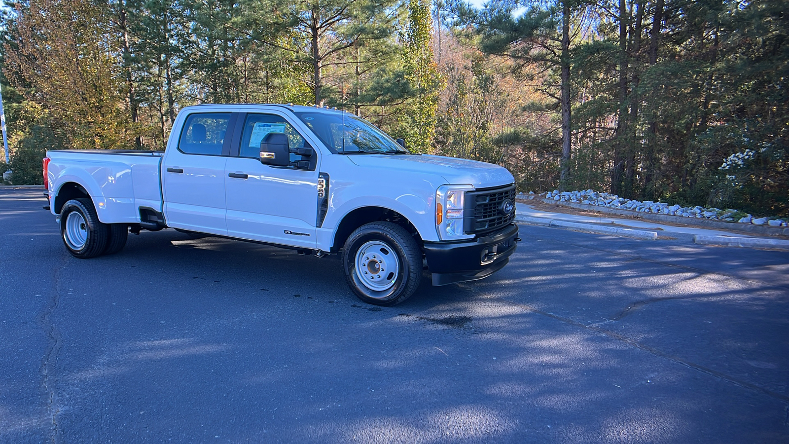 2024 Ford F-350 XL 25