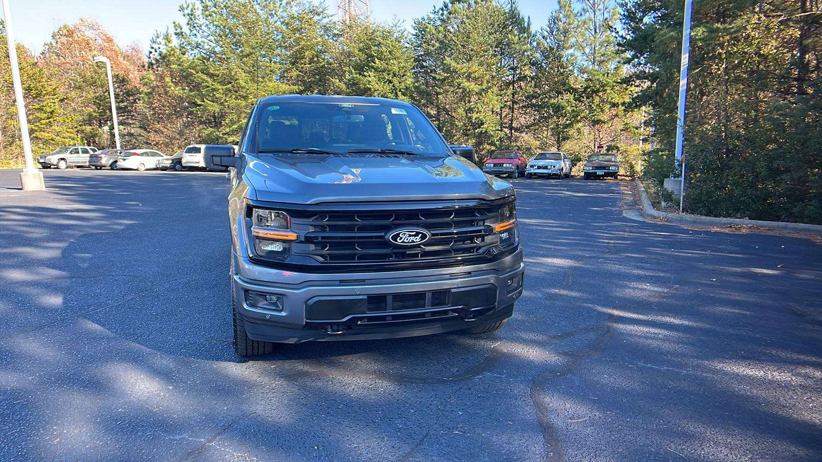 2024 Ford F-150 XLT 2