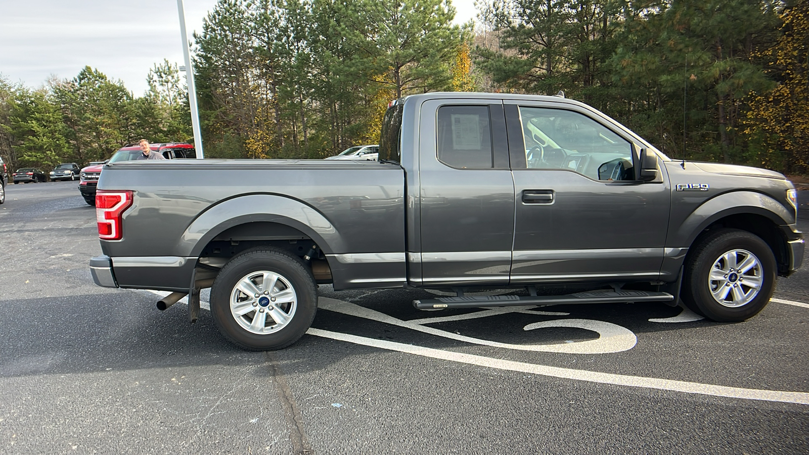 2019 Ford F-150 XLT 23