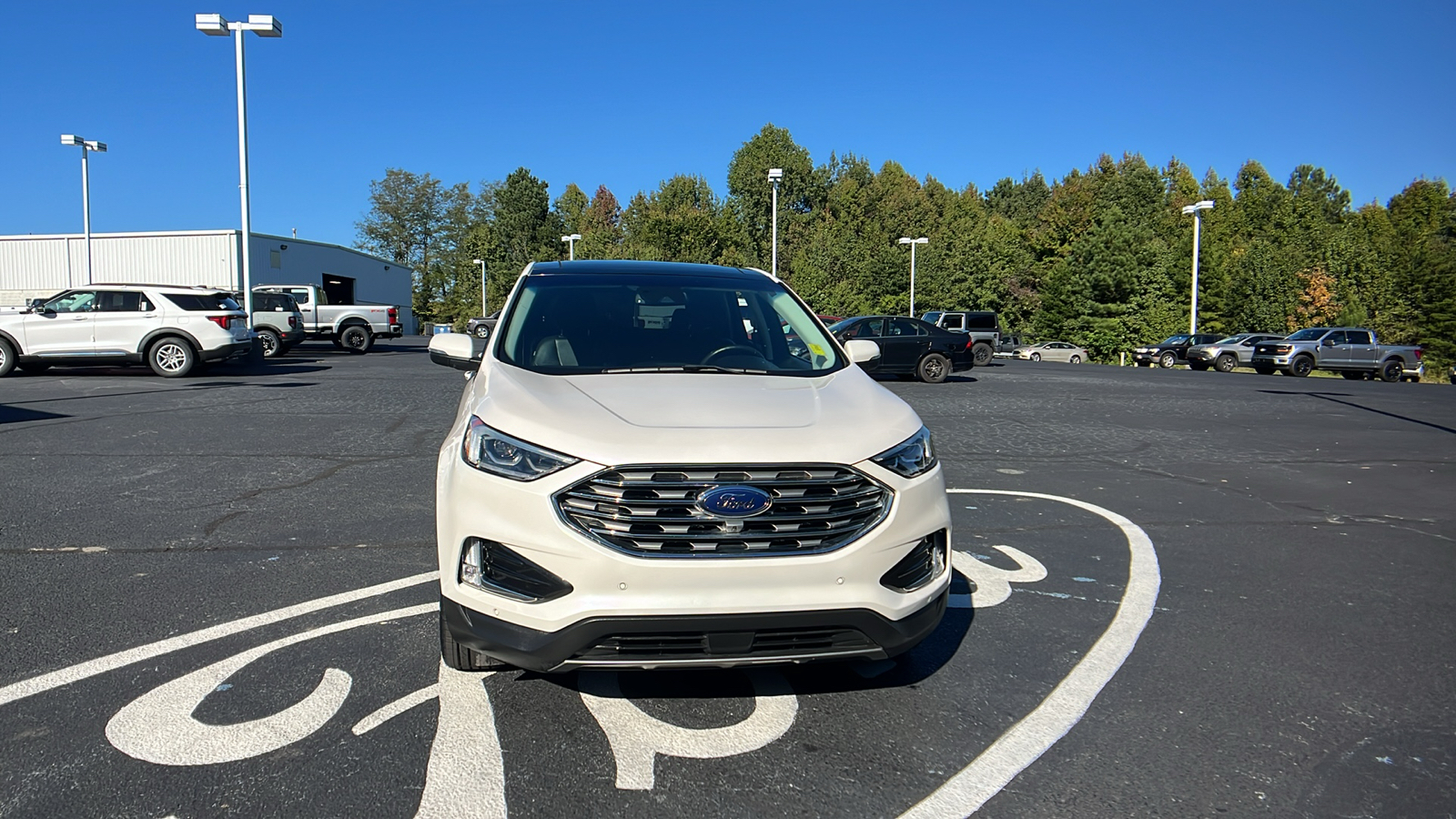 2019 Ford Edge Titanium 2