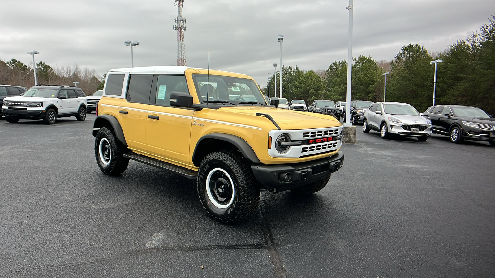 2023 Ford Bronco Heritage Limited 1