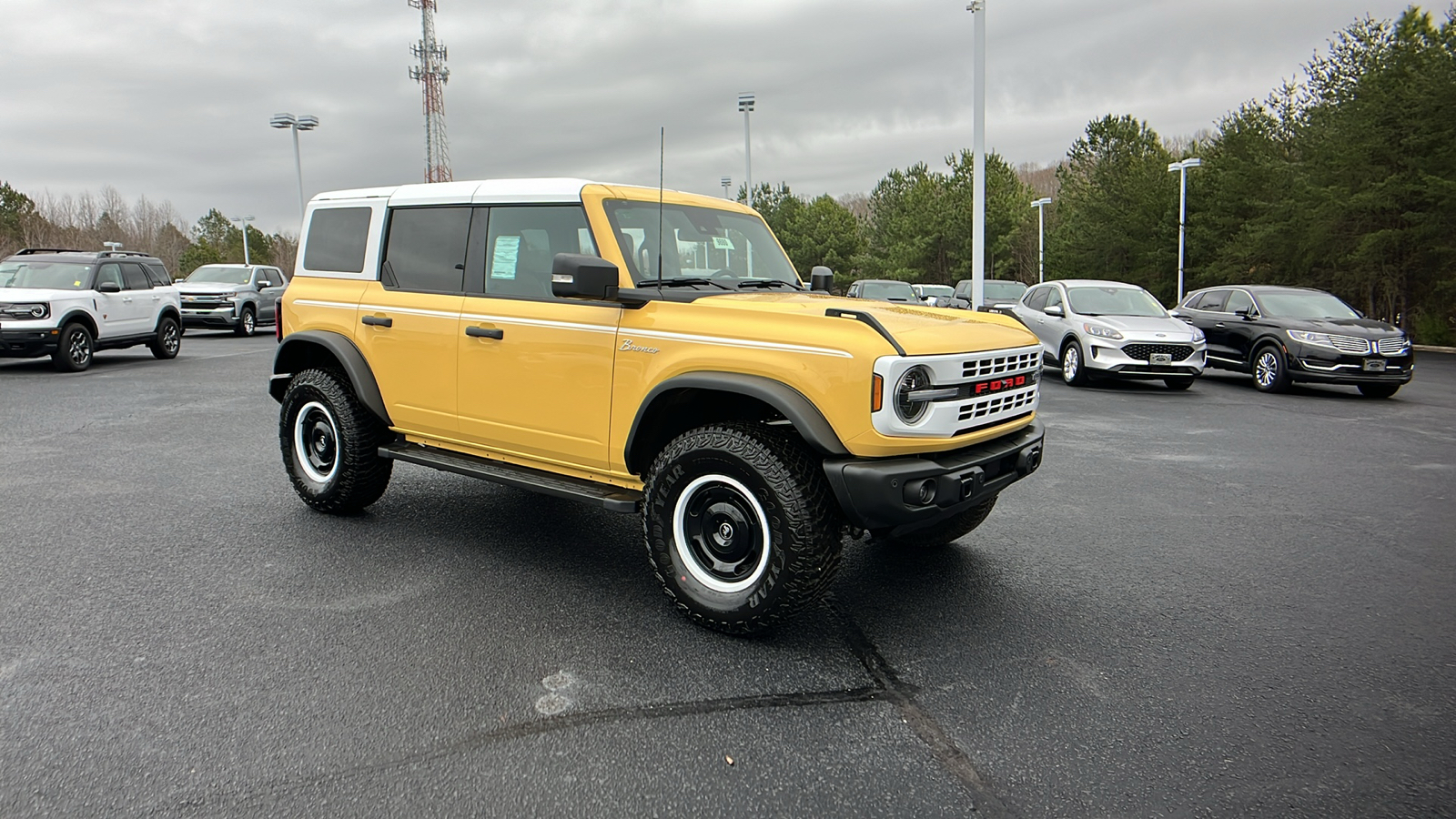 2023 Ford Bronco Heritage Limited 25