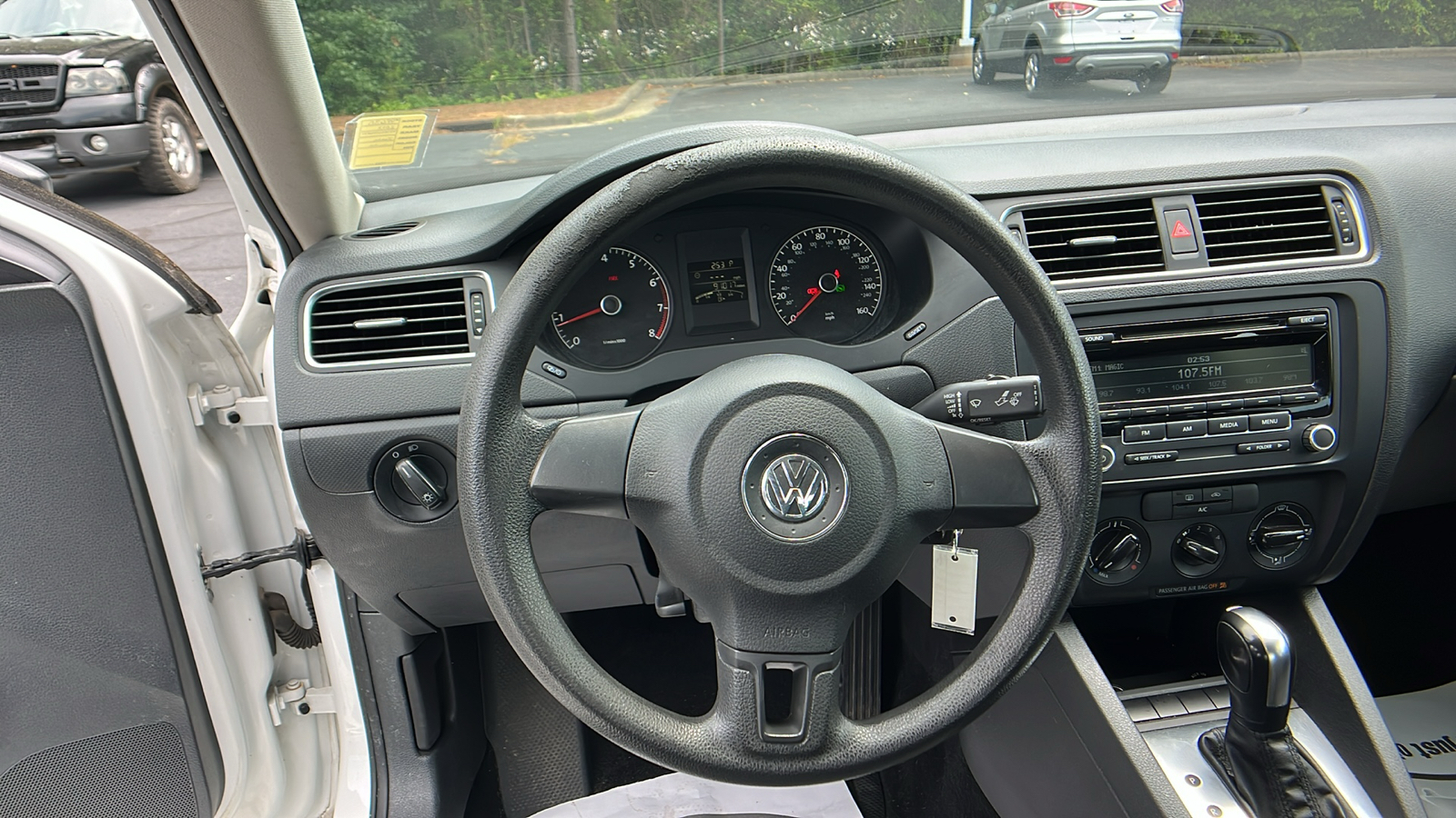 2013 Volkswagen Jetta S 9