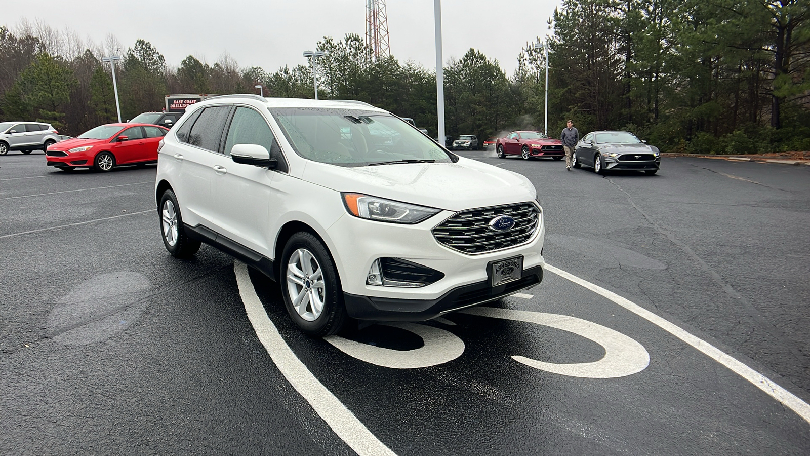 2020 Ford Edge SEL 1