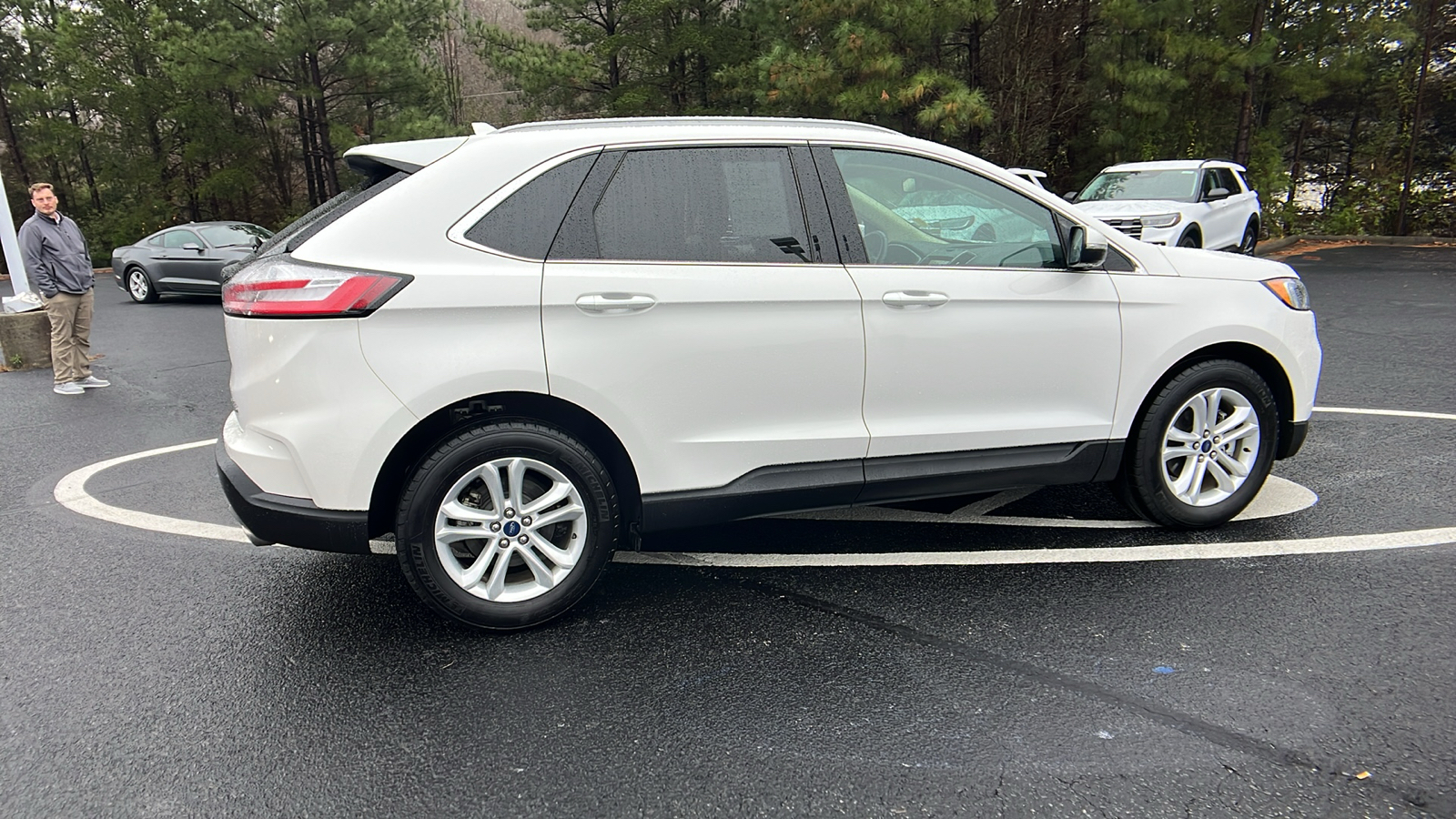 2020 Ford Edge SEL 22