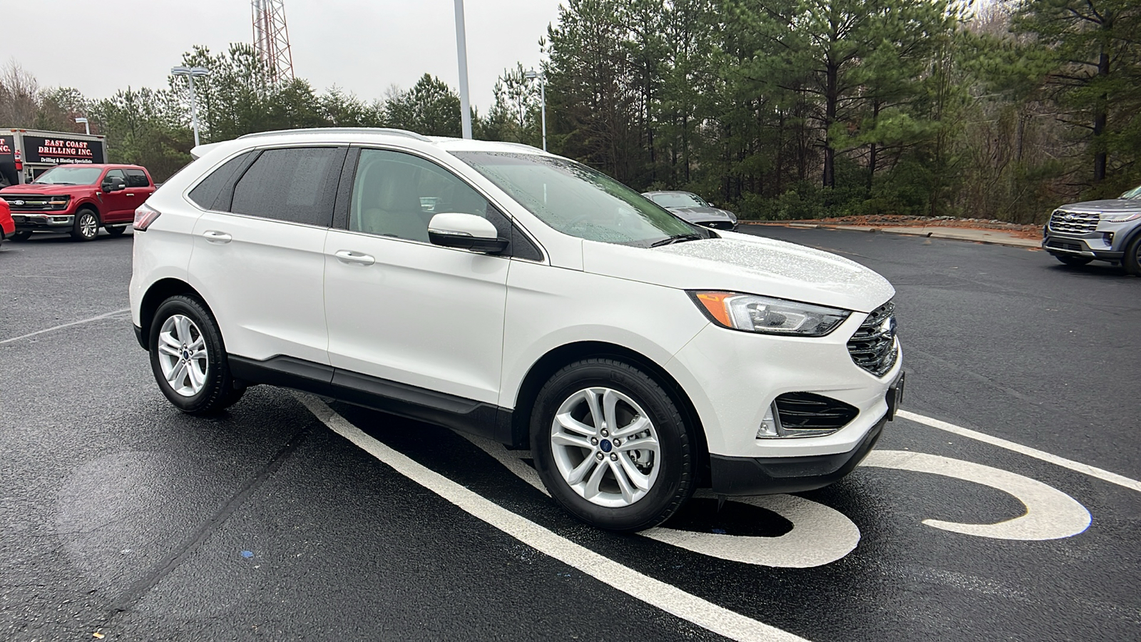 2020 Ford Edge SEL 23