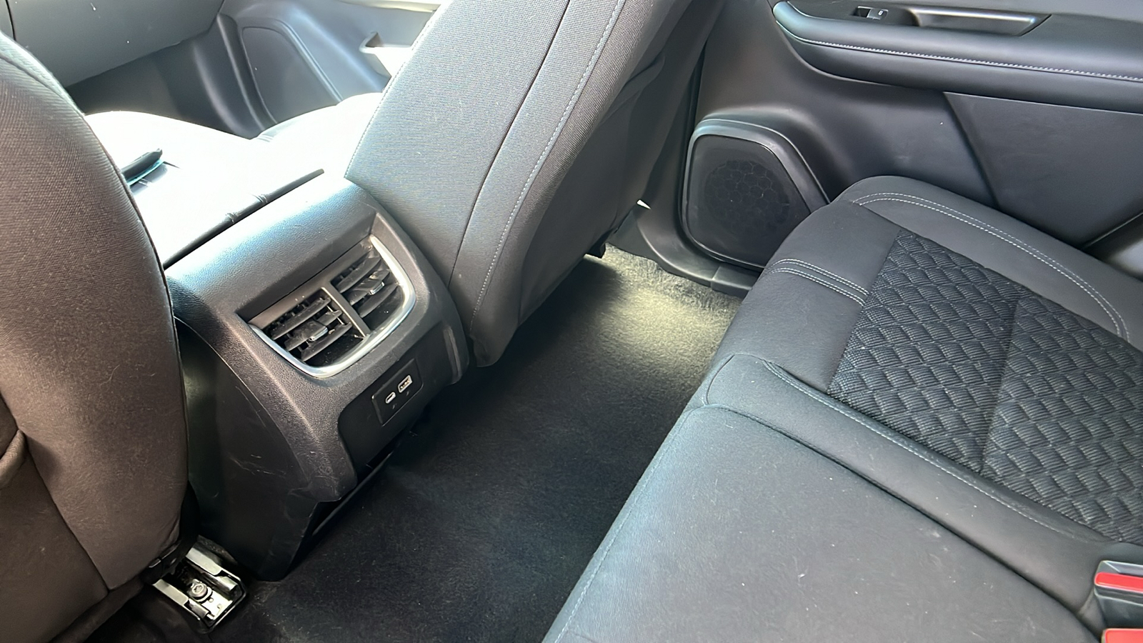 2019 Chevrolet Blazer Base w/2LT 17