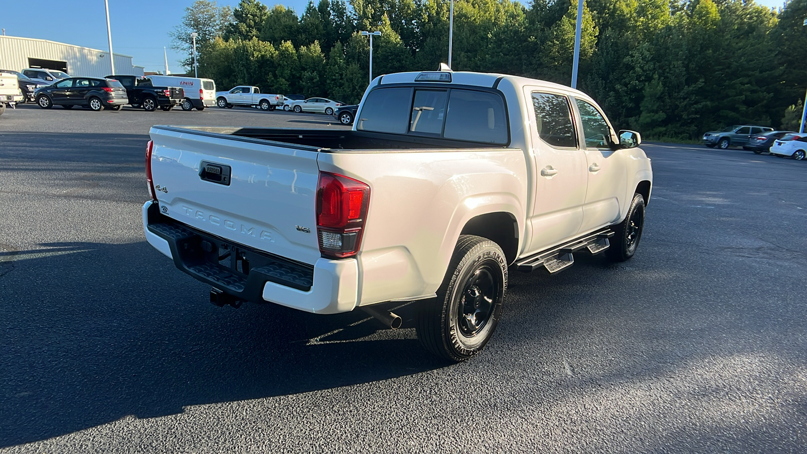 2019 Toyota Tacoma SR 23