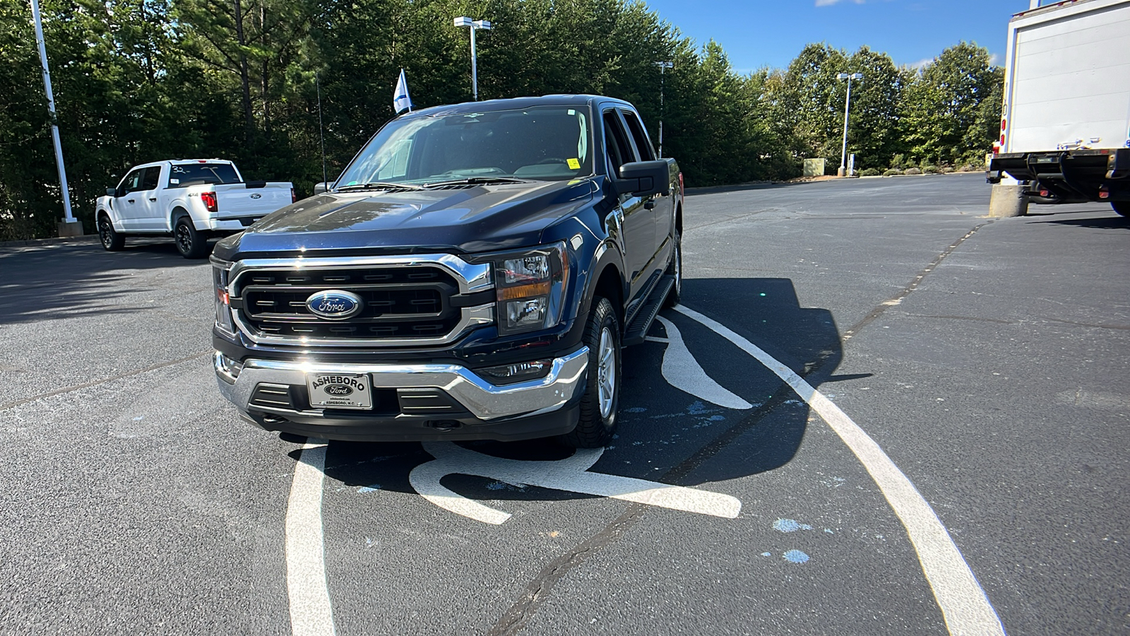 2023 Ford F-150 XLT 3