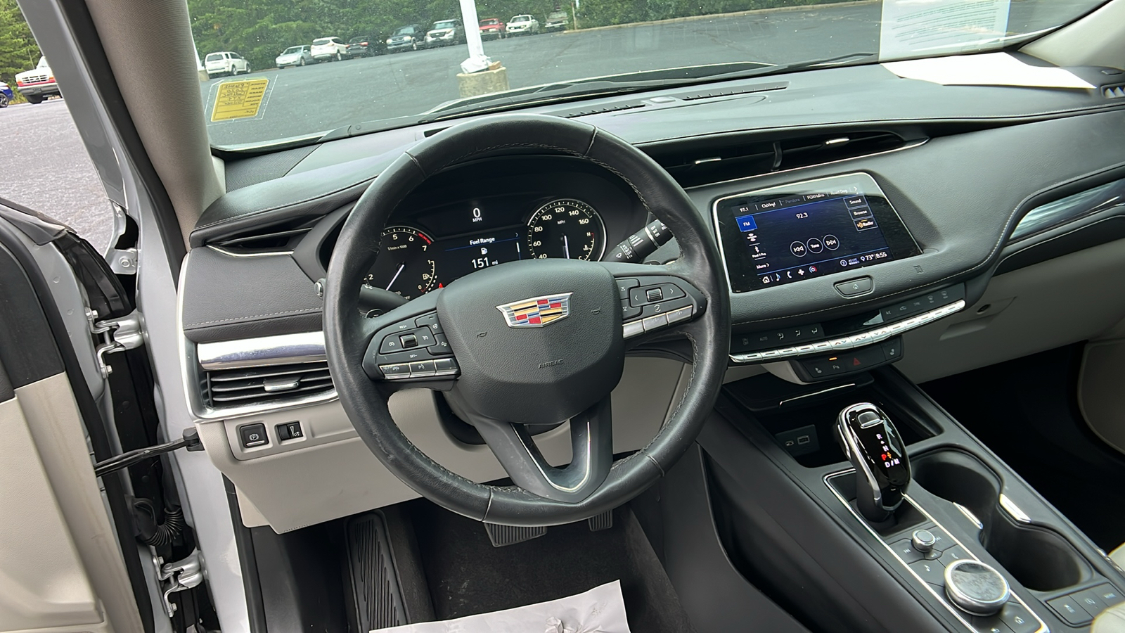 2020 Cadillac XT4 FWD Luxury 9