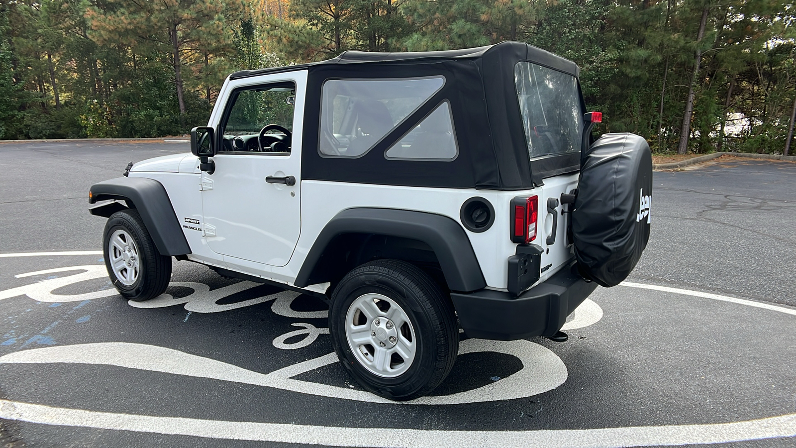 2015 Jeep Wrangler Sport 18