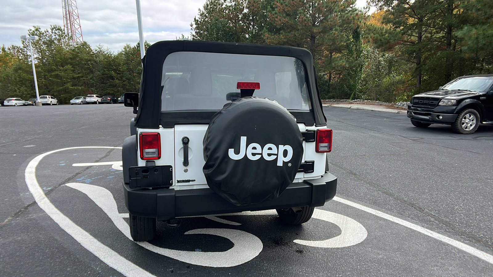 2015 Jeep Wrangler Sport 19