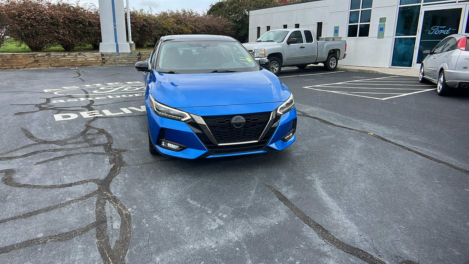 2022 Nissan Sentra SR 2