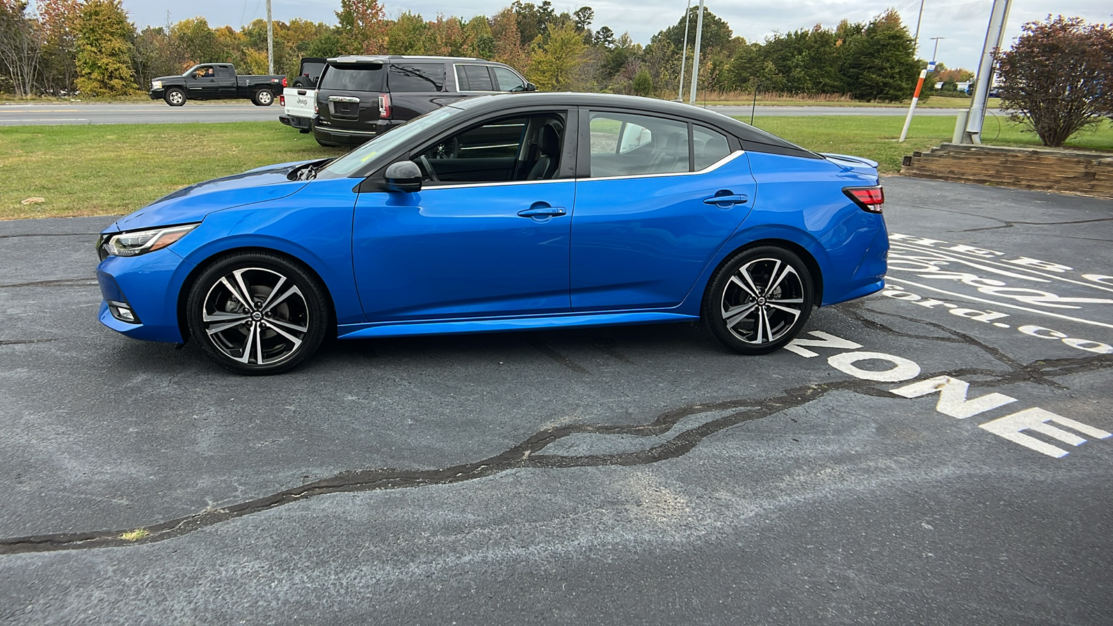 2022 Nissan Sentra SR 4