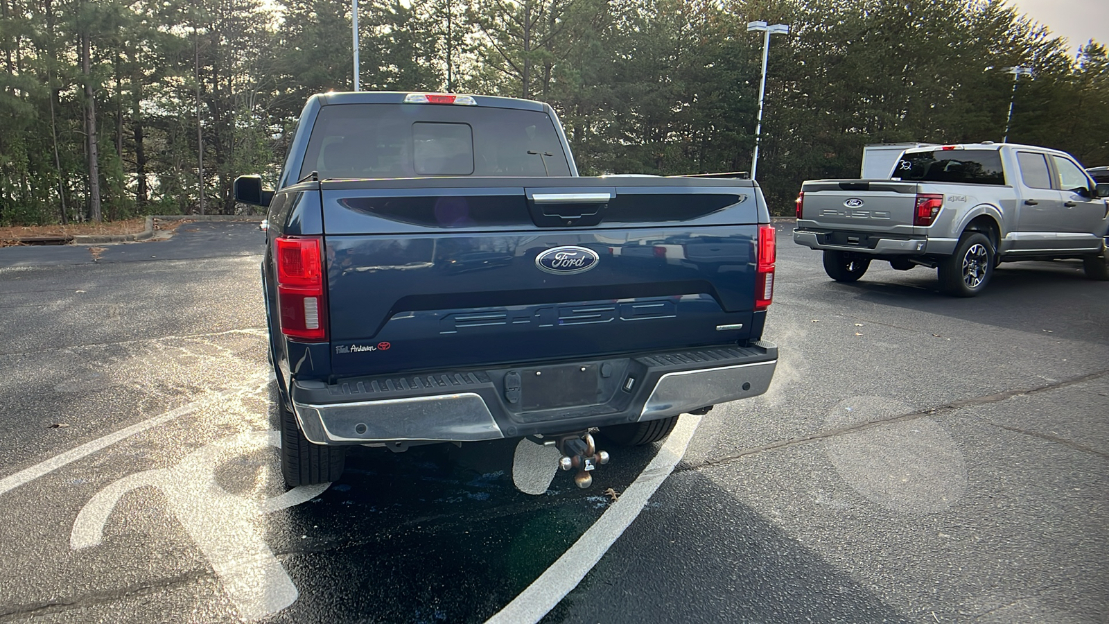 2019 Ford F-150 LARIAT 23