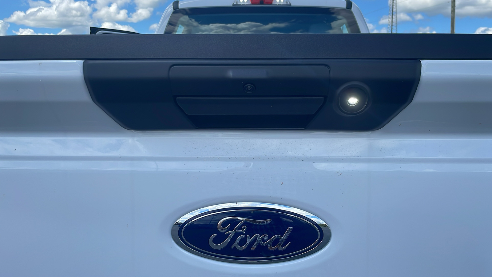 2024 Ford F-350SD XL 26