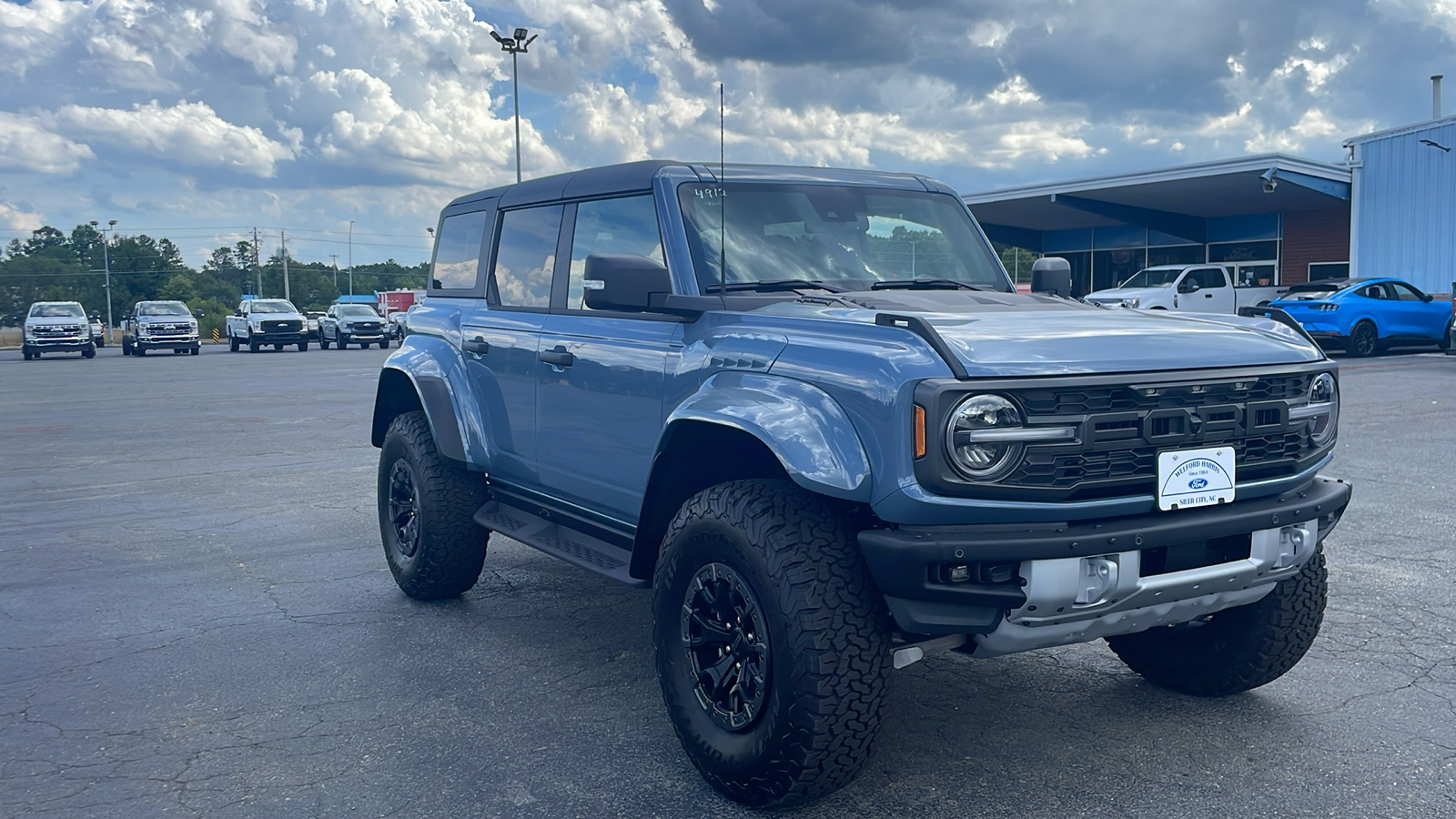 2024 Ford Bronco Raptor 2