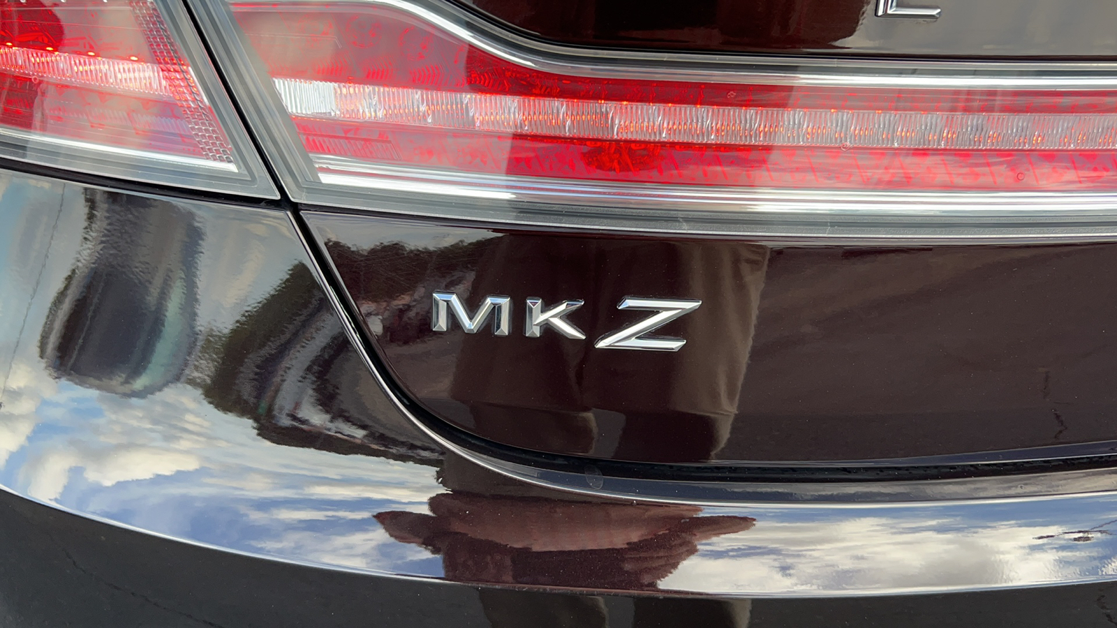 2020 Lincoln MKZ Standard 13