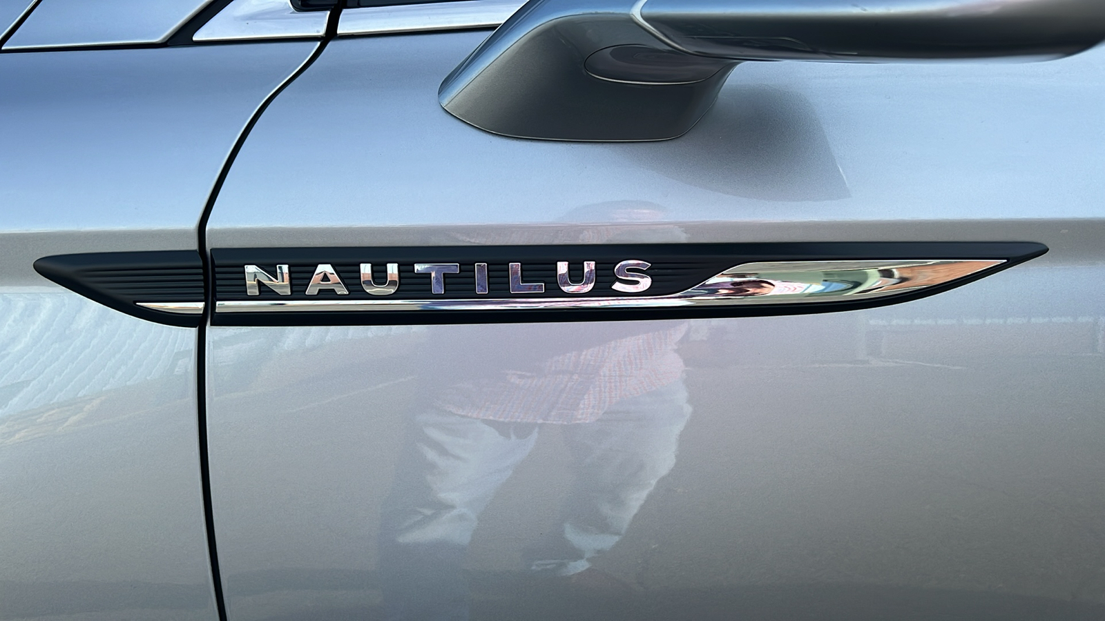 2022 Lincoln Nautilus Reserve 16