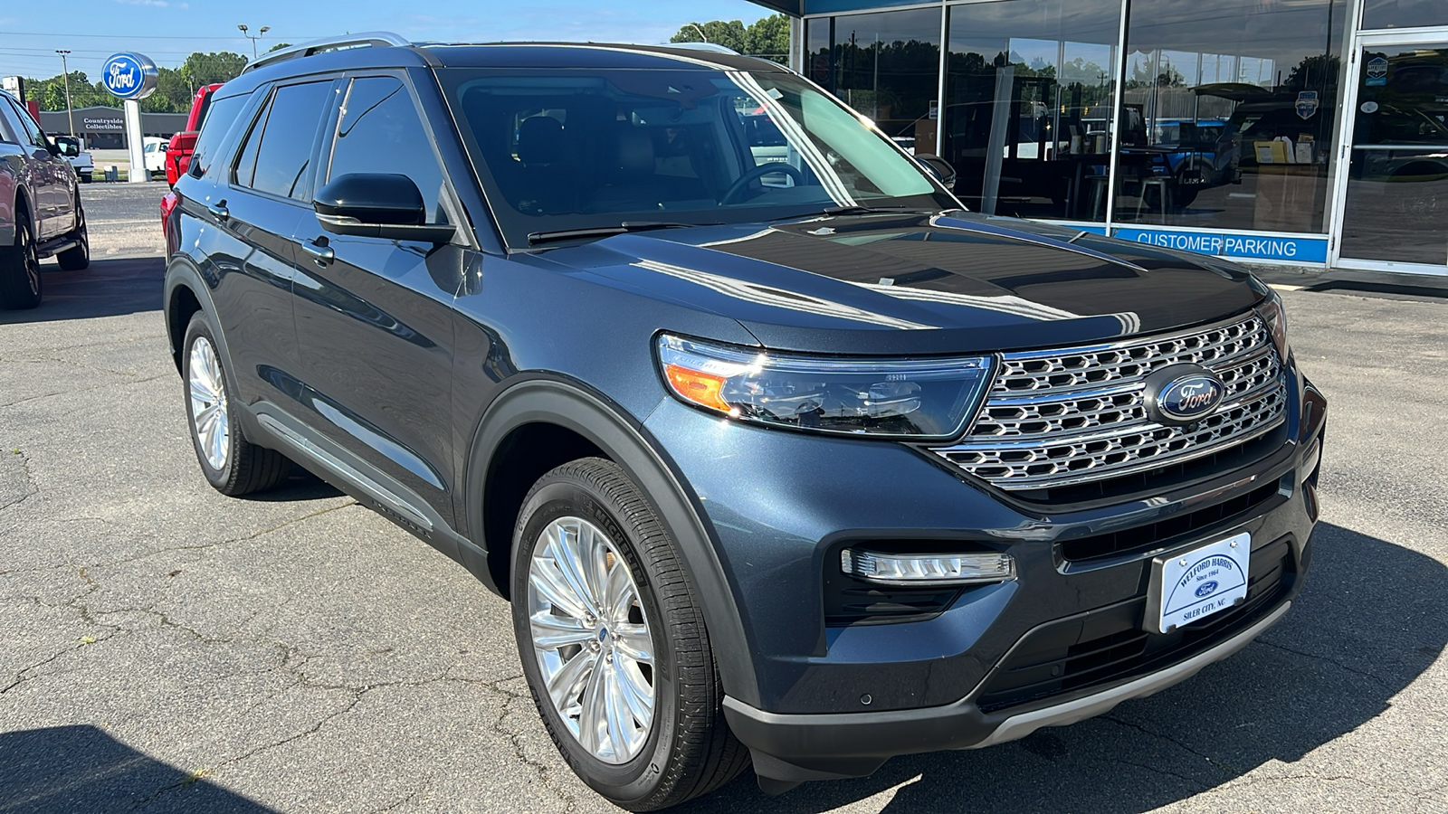 2022 Ford Explorer Limited 5