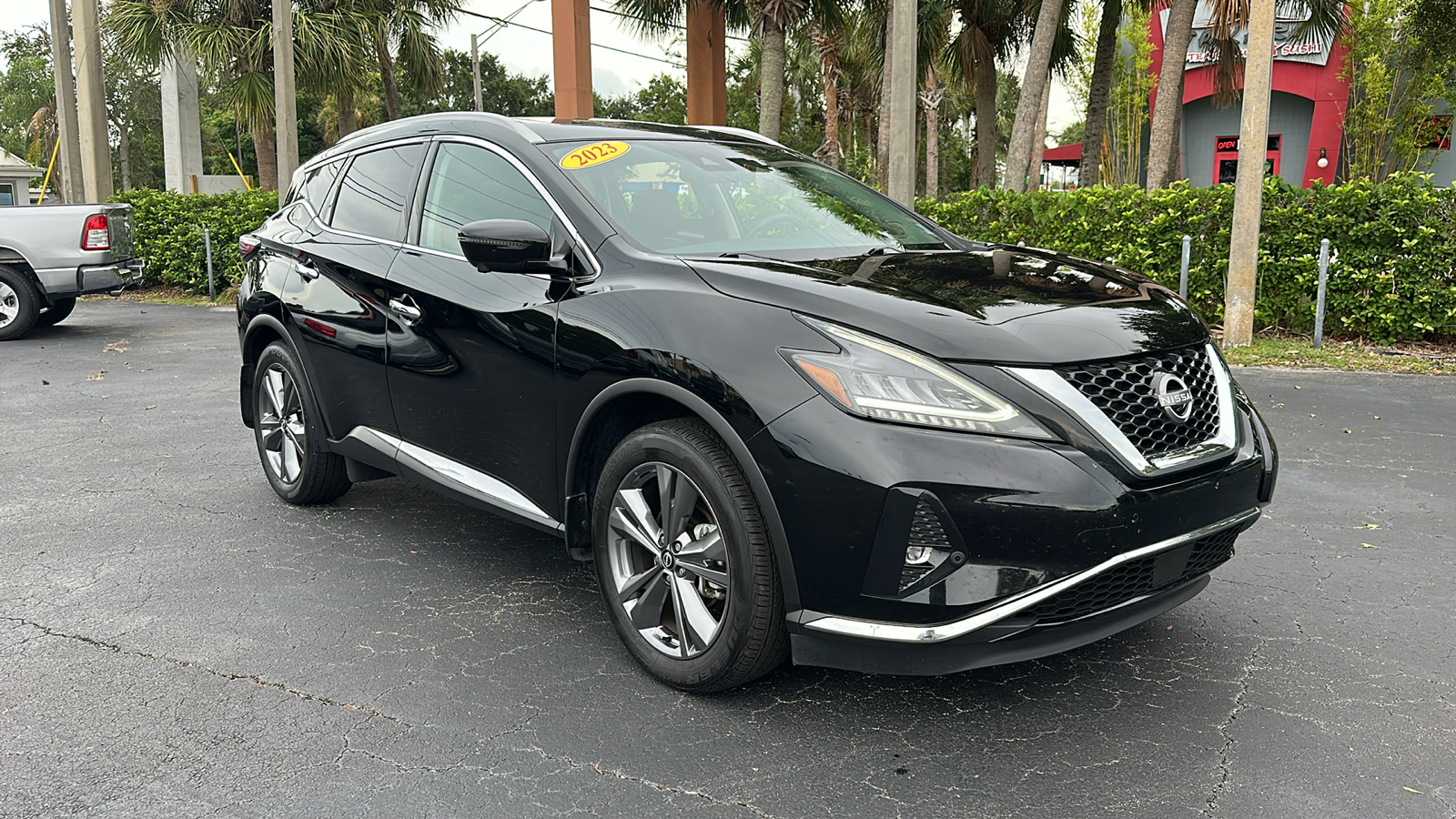 2023 Nissan Murano Platinum 1