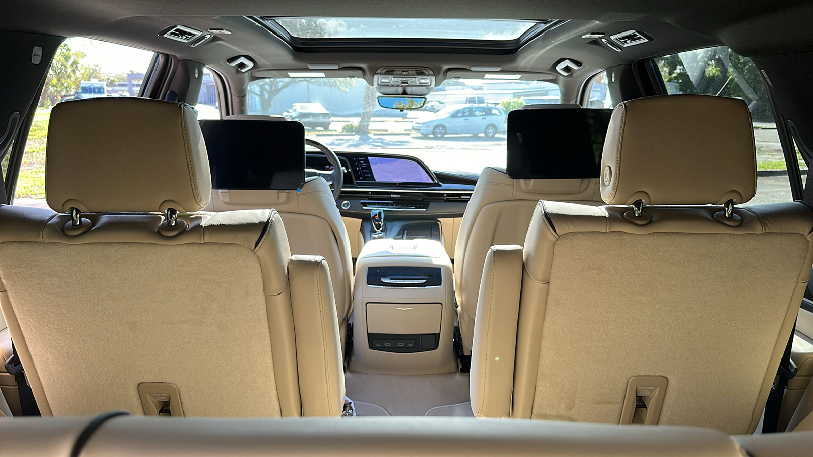2024 Cadillac Escalade Premium Luxury 35