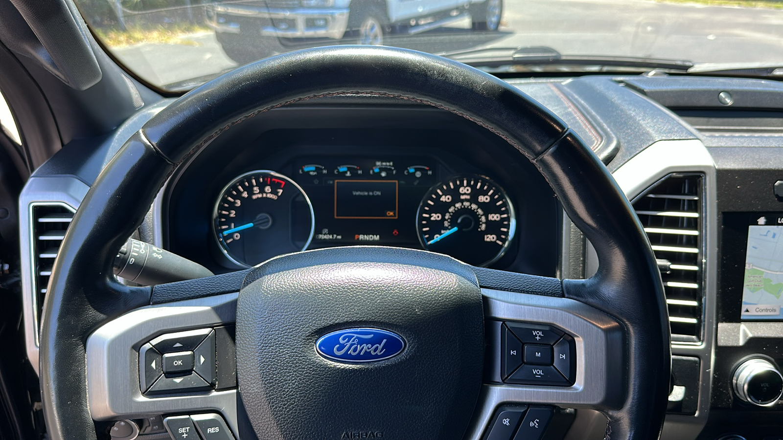 2019 Ford F-150 Platinum 17