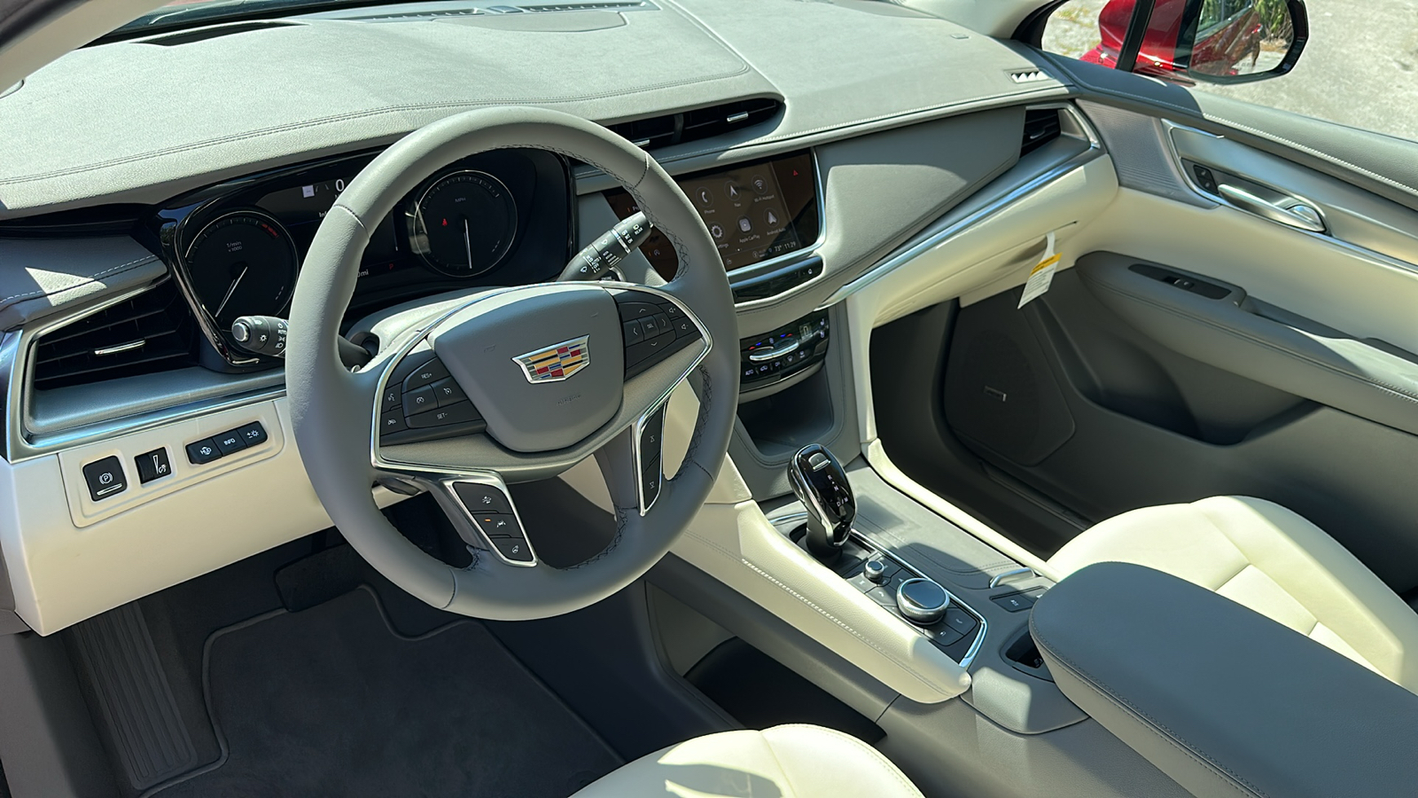 2024 Cadillac XT5 Premium Luxury 12
