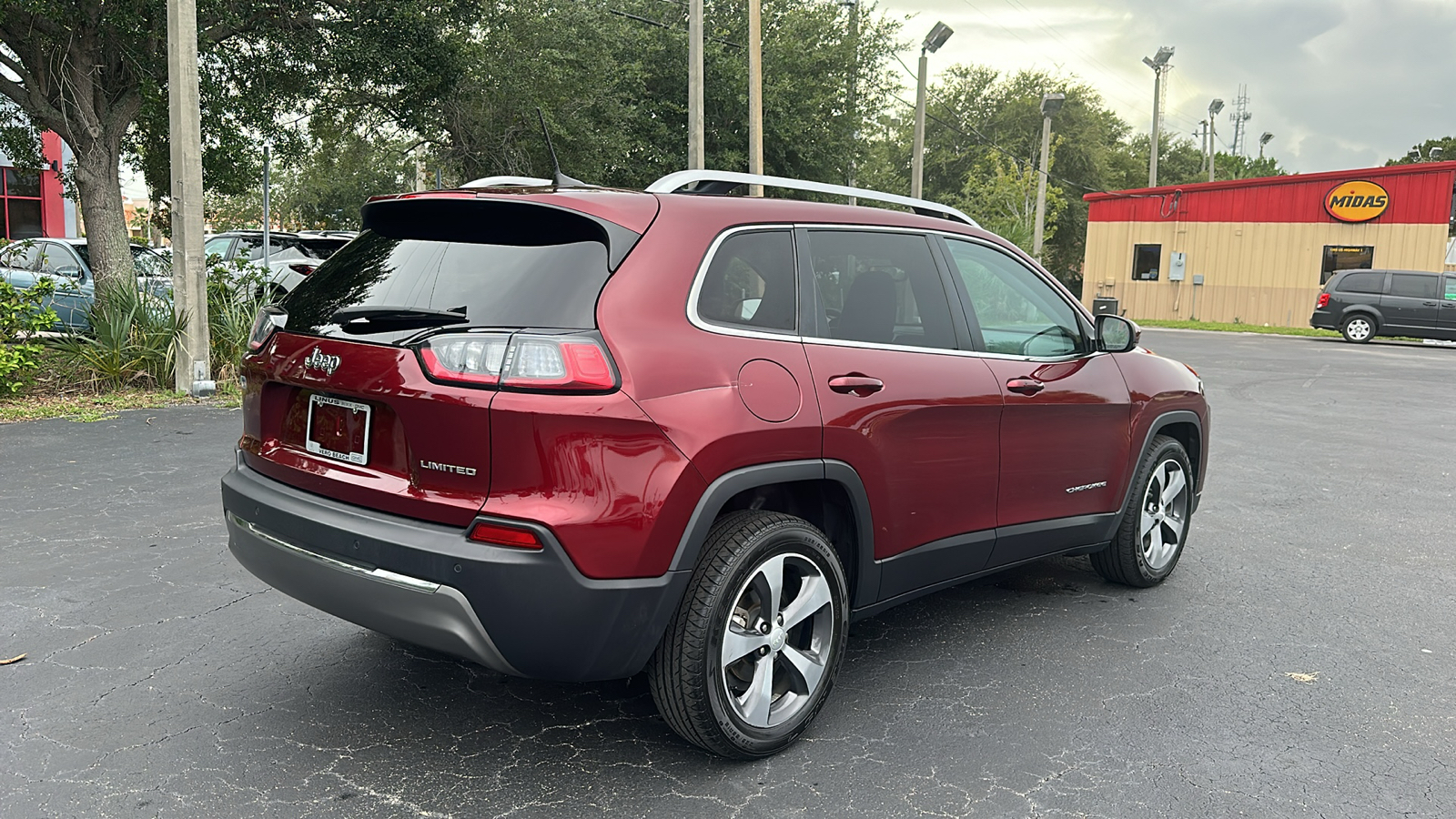 2019 Jeep Cherokee Limited 7