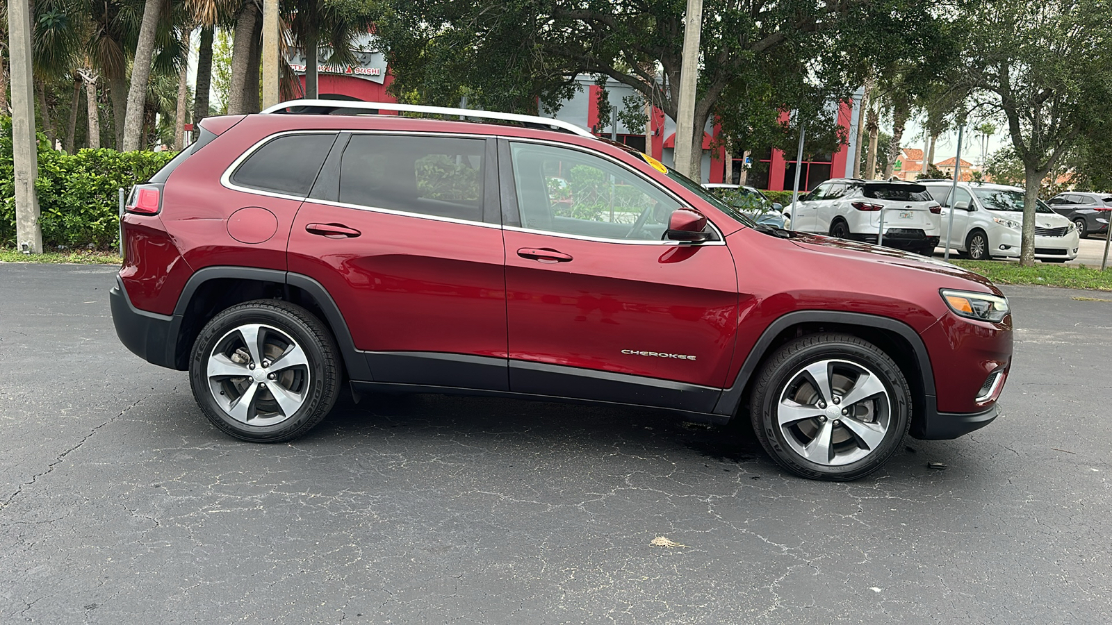 2019 Jeep Cherokee Limited 8