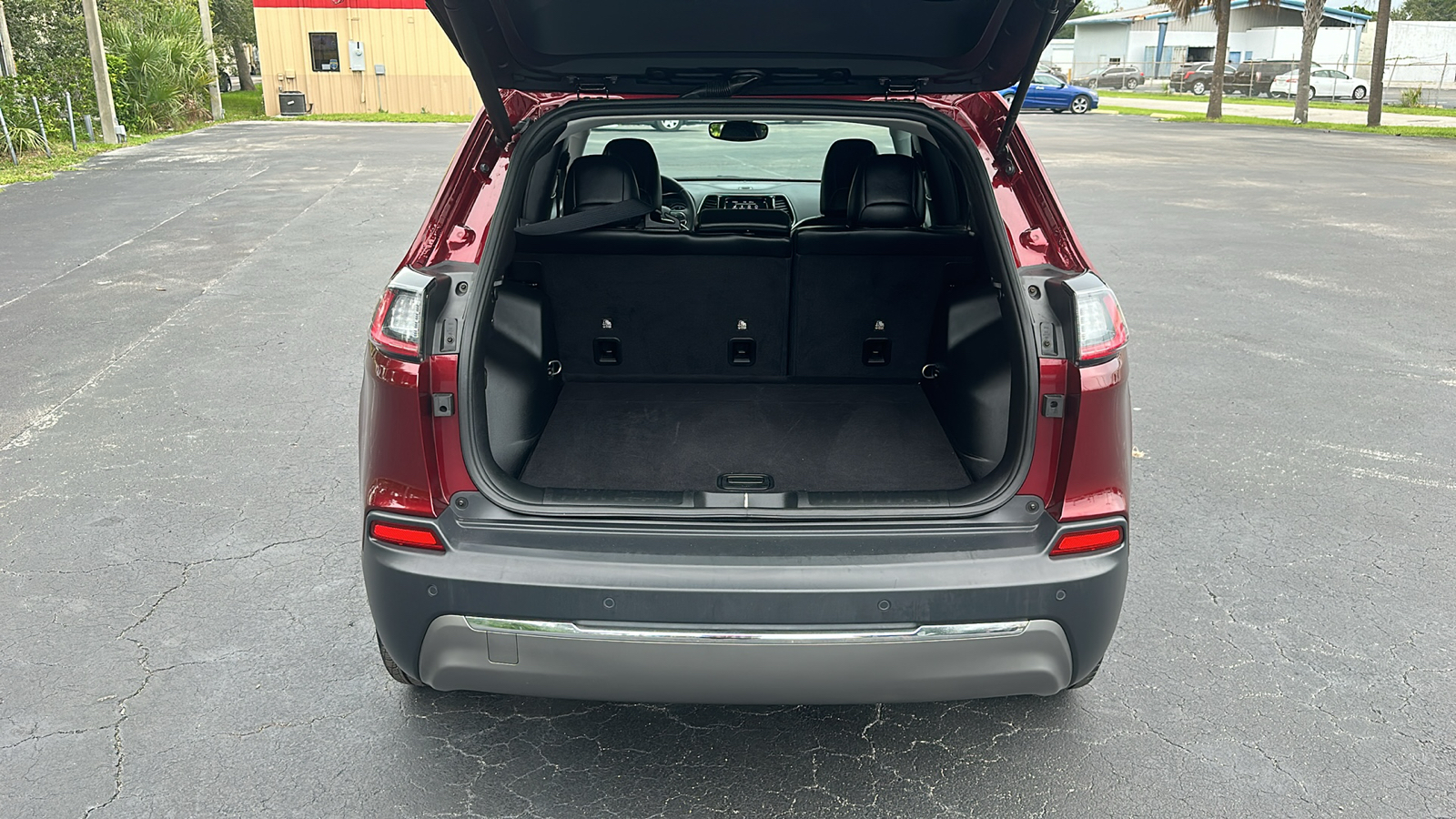 2019 Jeep Cherokee Limited 30