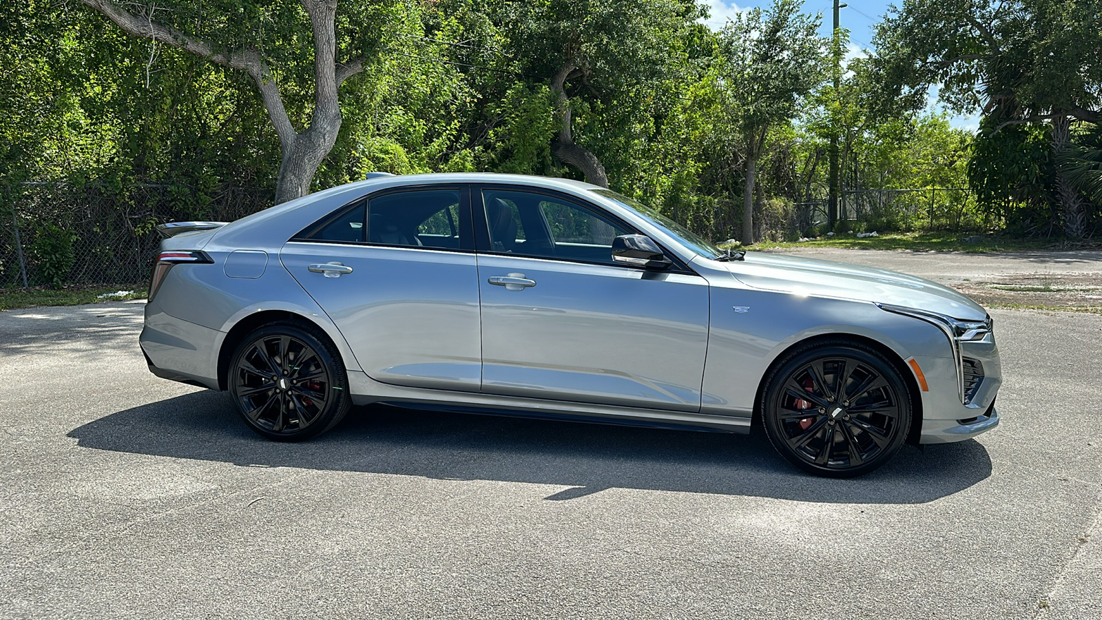 2024 Cadillac CT4 Sport 8