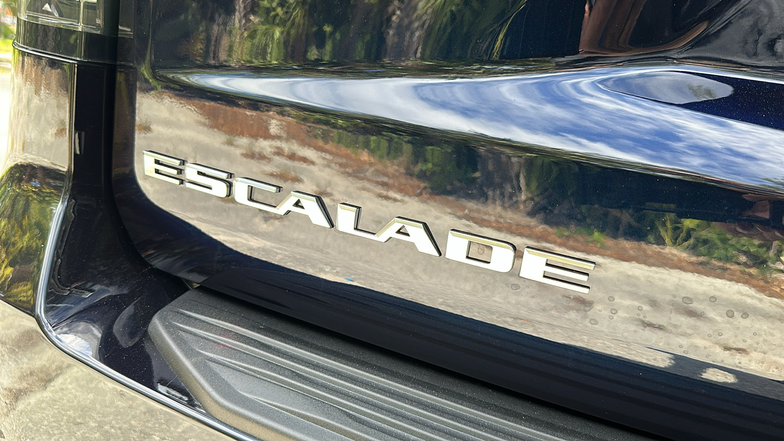 2024 Cadillac Escalade Premium Luxury Platinum 9
