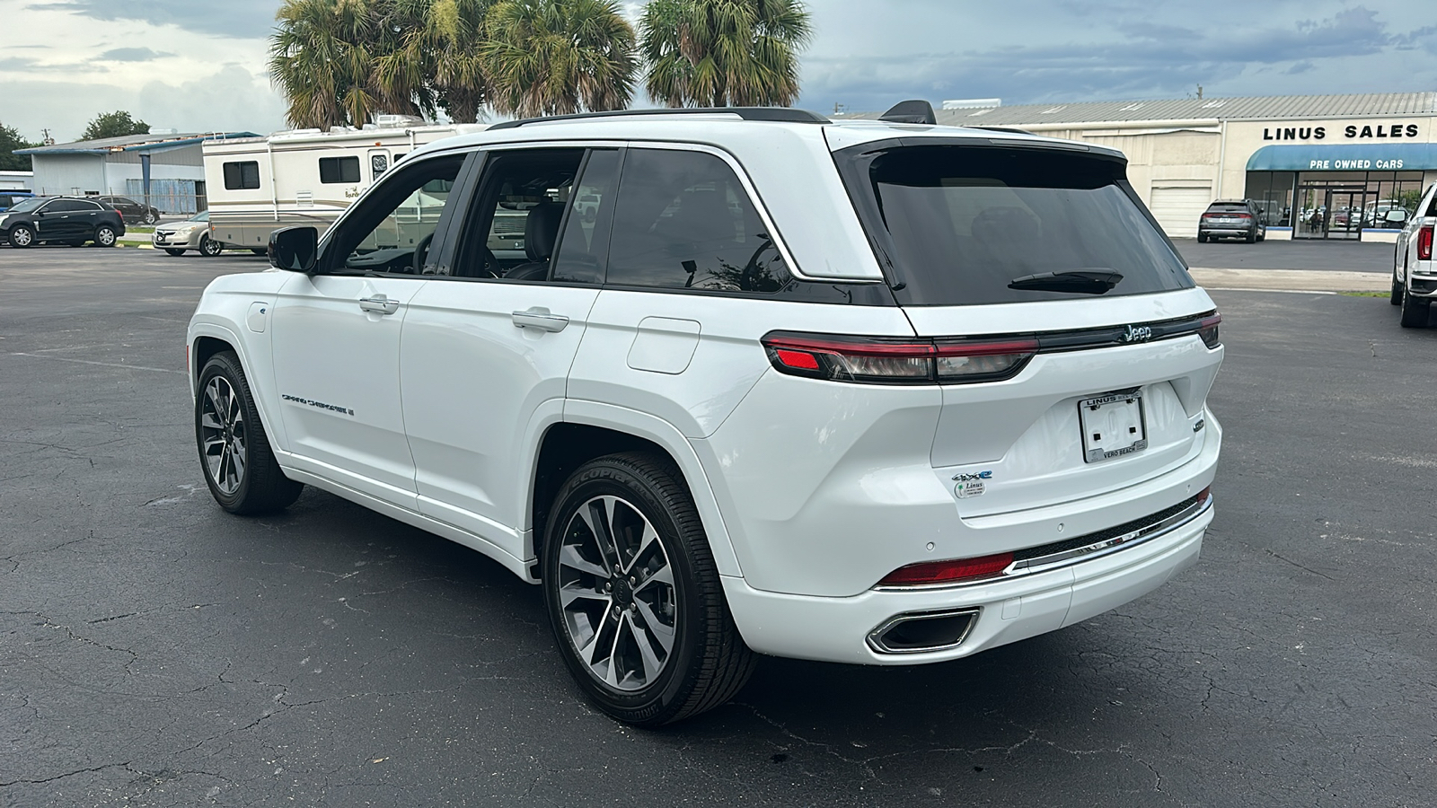 2023 Jeep Grand Cherokee Overland 4xe 5