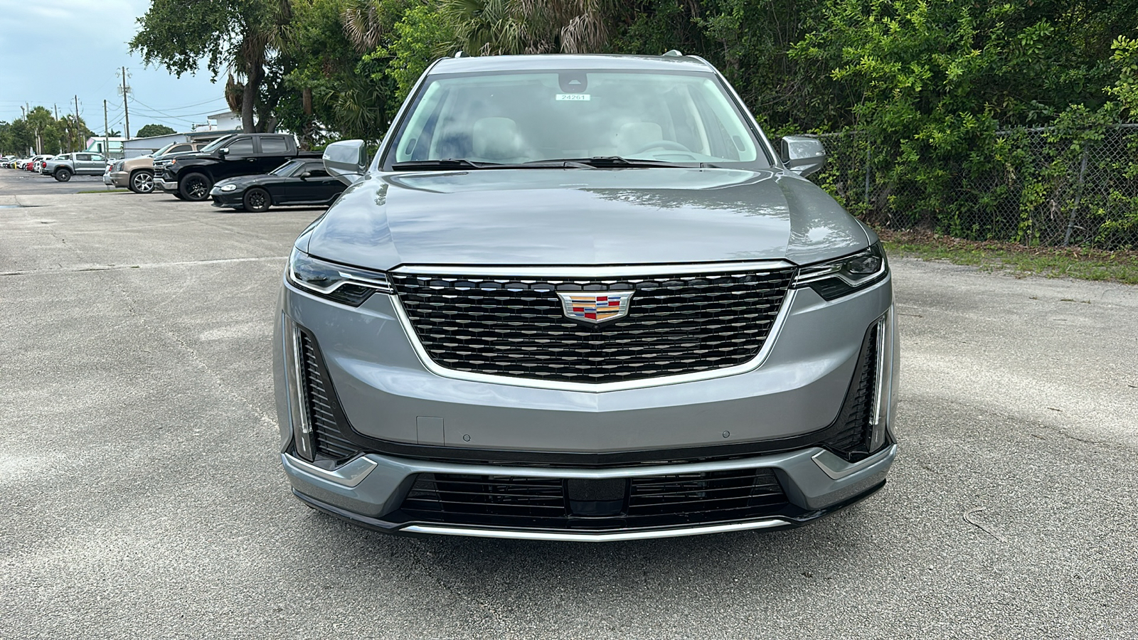 2024 Cadillac XT6 Premium Luxury 2