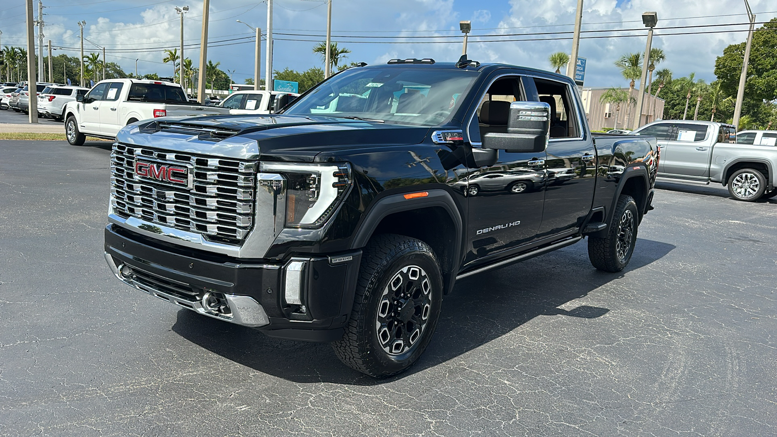 2024 GMC Sierra 2500HD Denali 3