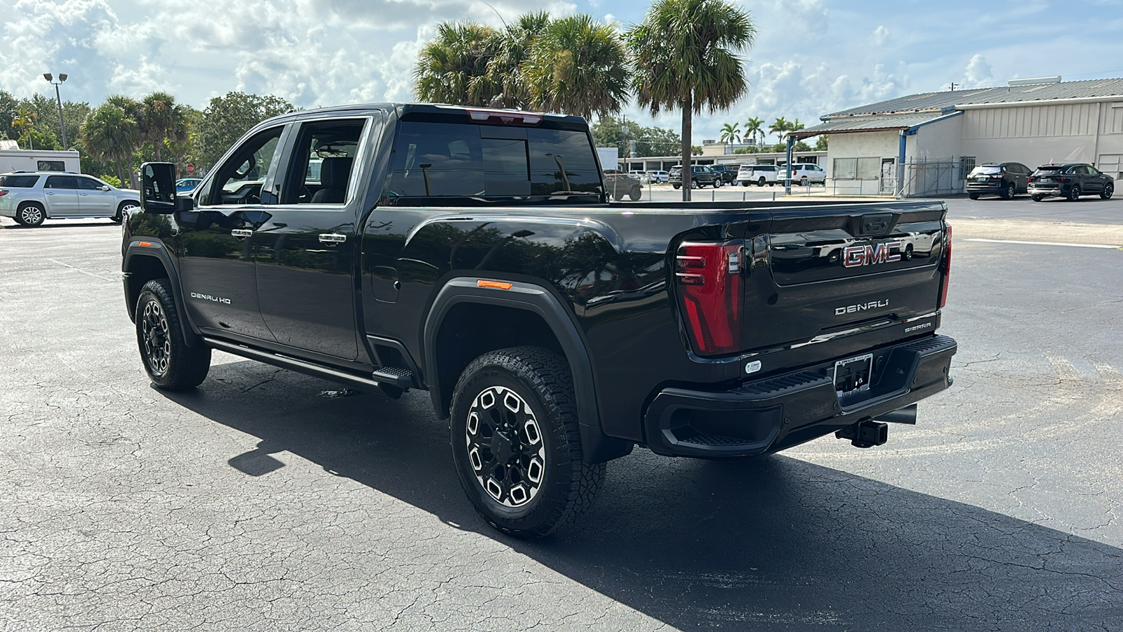 2024 GMC Sierra 2500HD Denali 5