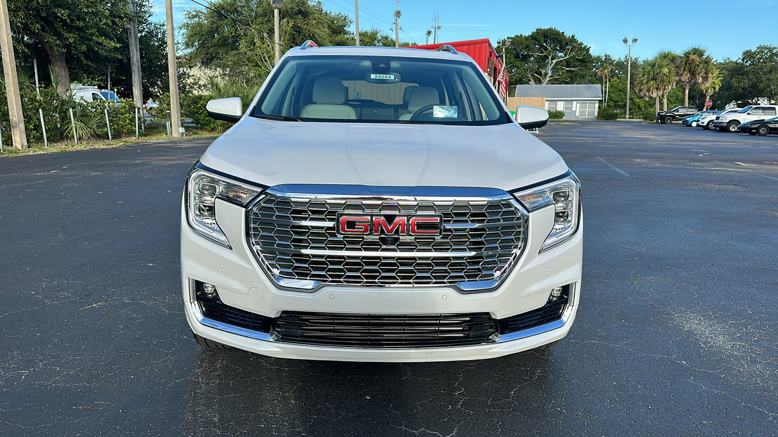 2024 GMC Terrain Denali 2