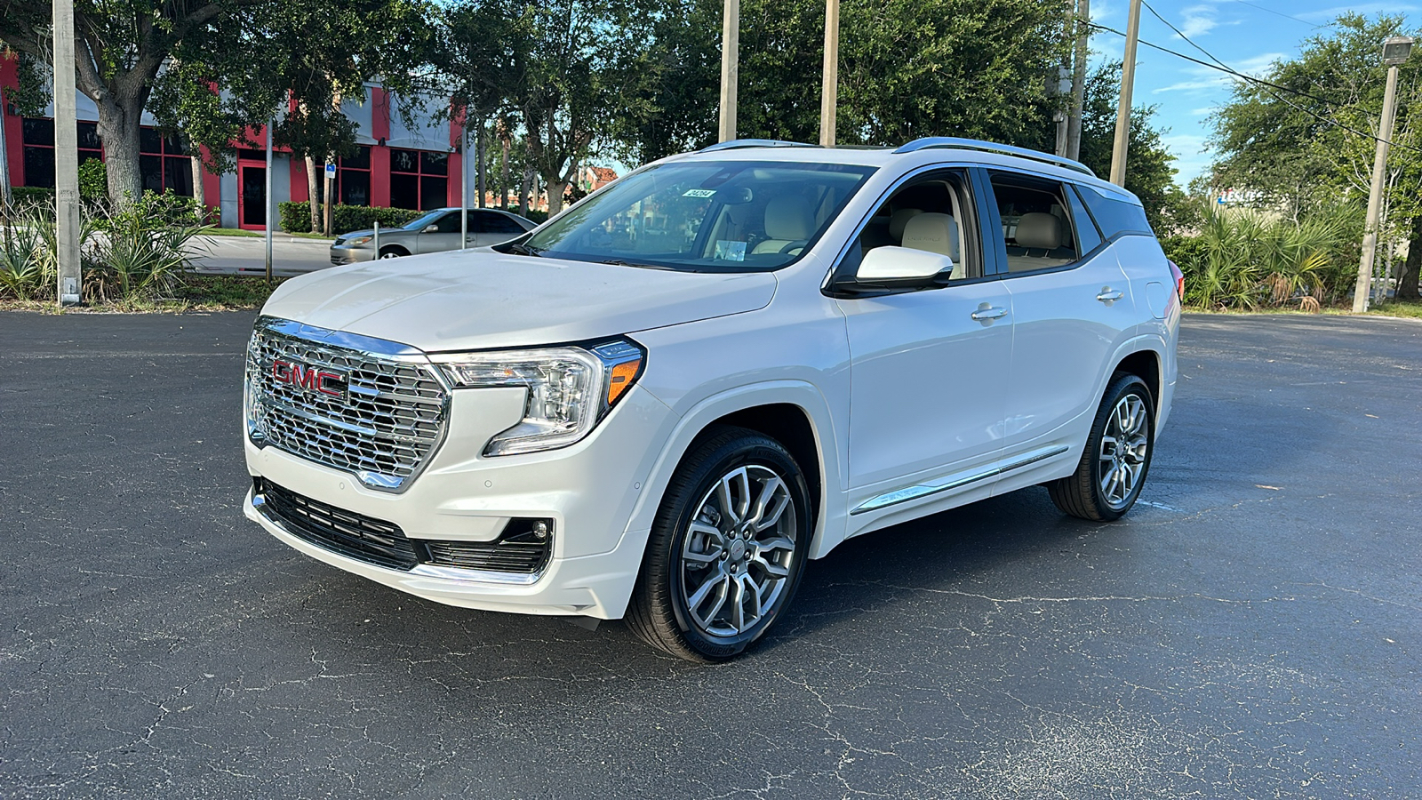 2024 GMC Terrain Denali 3