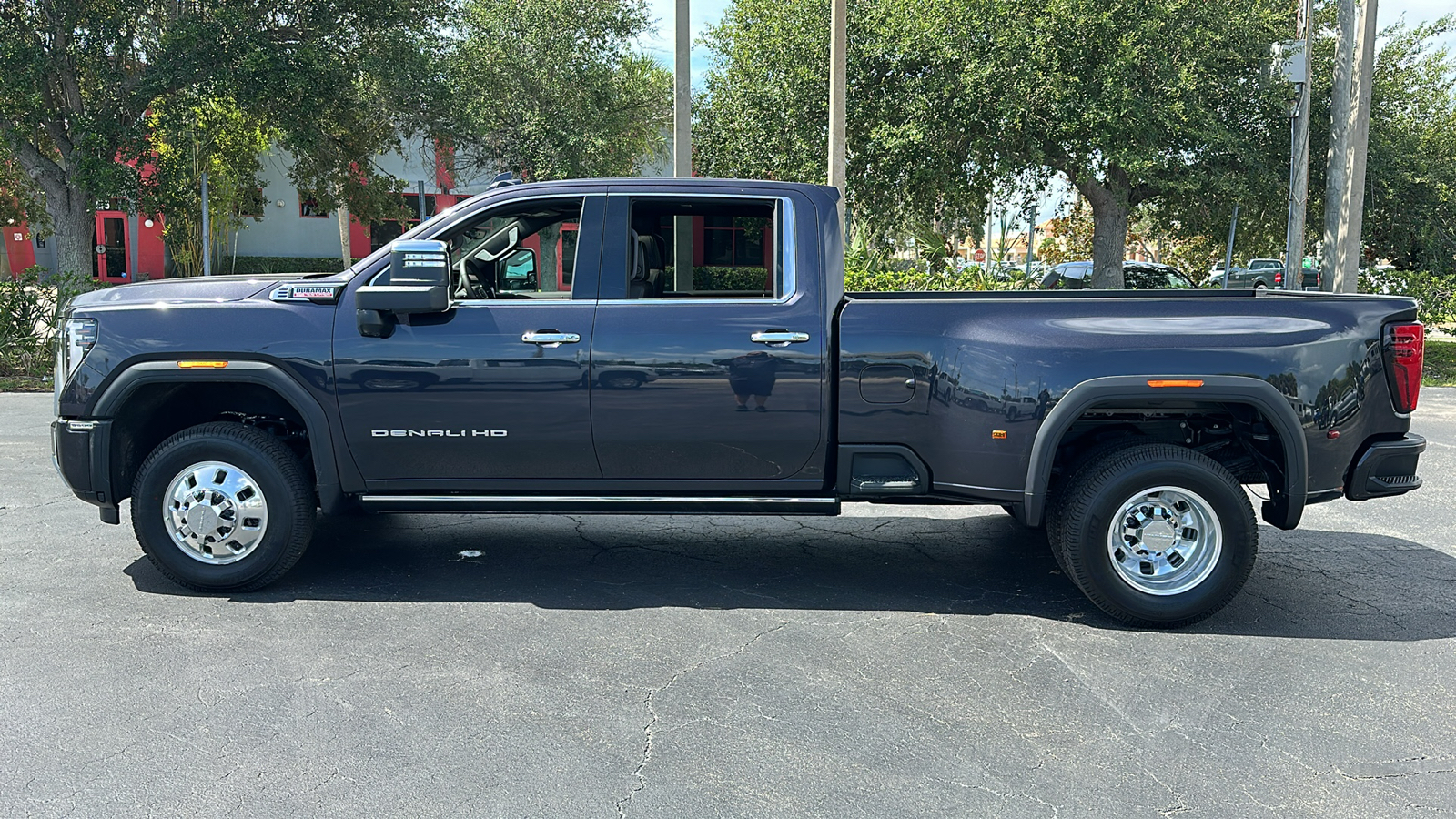 2024 GMC Sierra 3500HD Denali 4