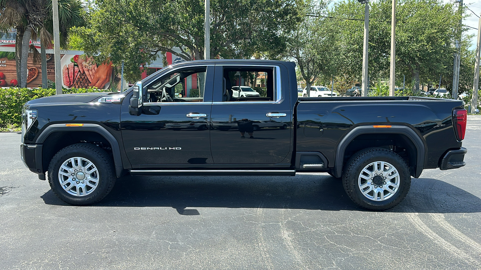 2024 GMC Sierra 2500HD Denali 4