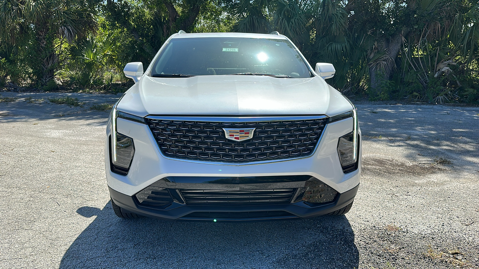 2024 Cadillac XT4 Premium Luxury 2